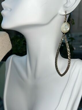 7 pieces Goldtone Mixed-Metal Jewelry Lot with Pearl Accents